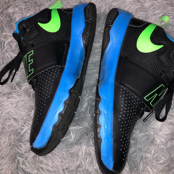 Nike boys shoes - Picture 5 of 8